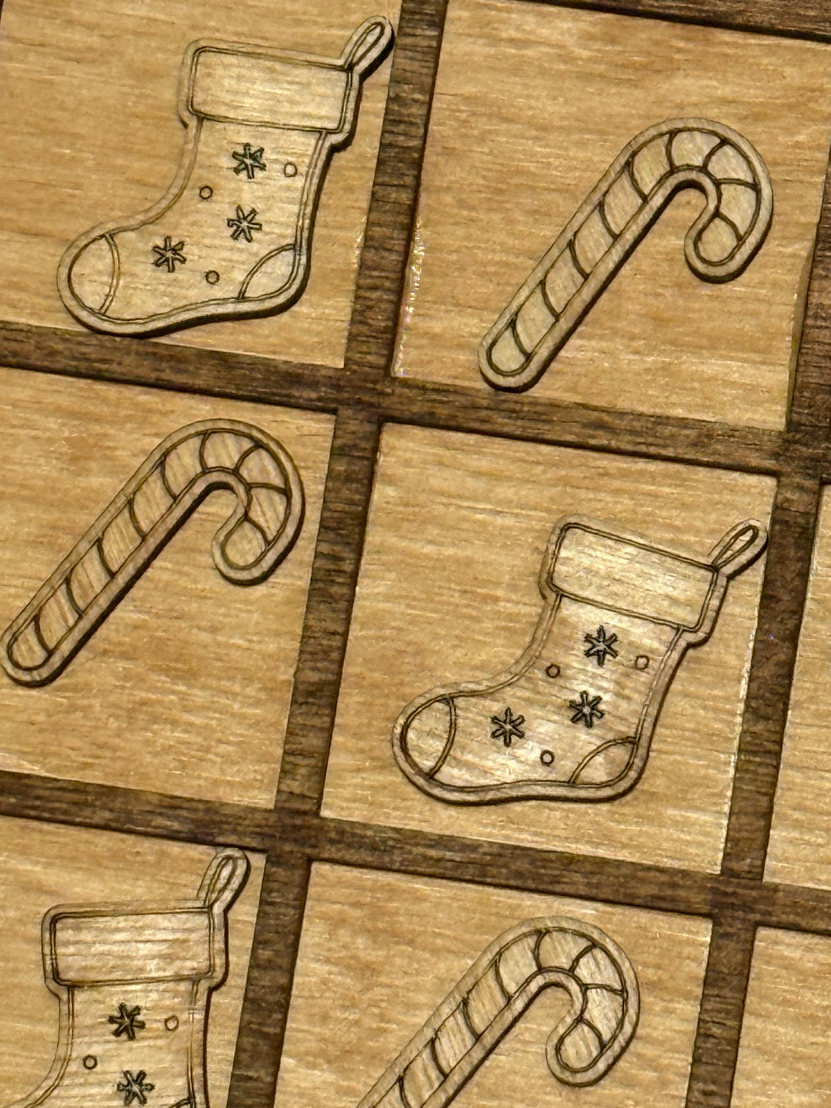 Holiday Edition Wood Tic Tac Toe Game