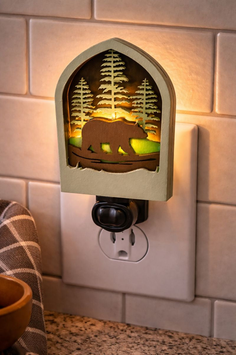 Woodland Bear Wooden Night Light – Soft LED Glow